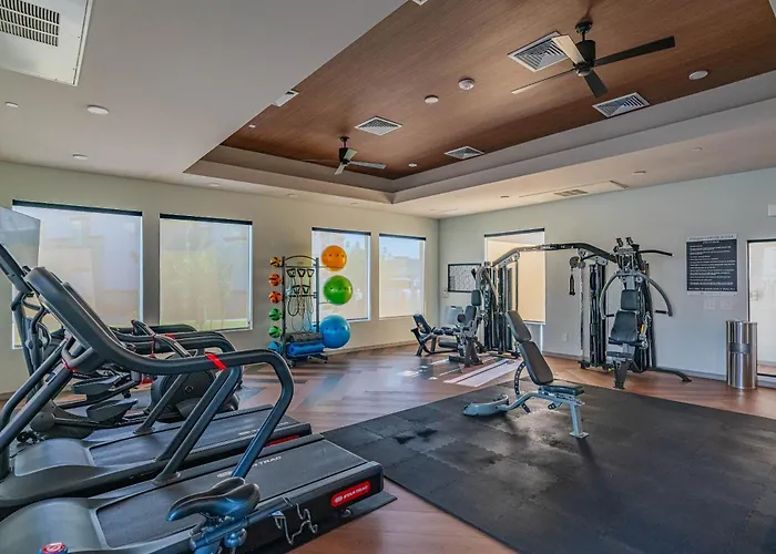 Apartment Near Stadium With Balcony Pool Gym Parking And W D